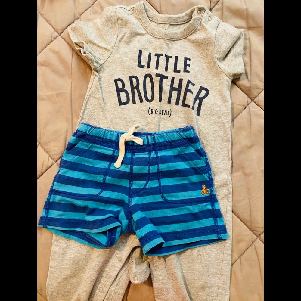 baby gap 12-18mo - lot of 2